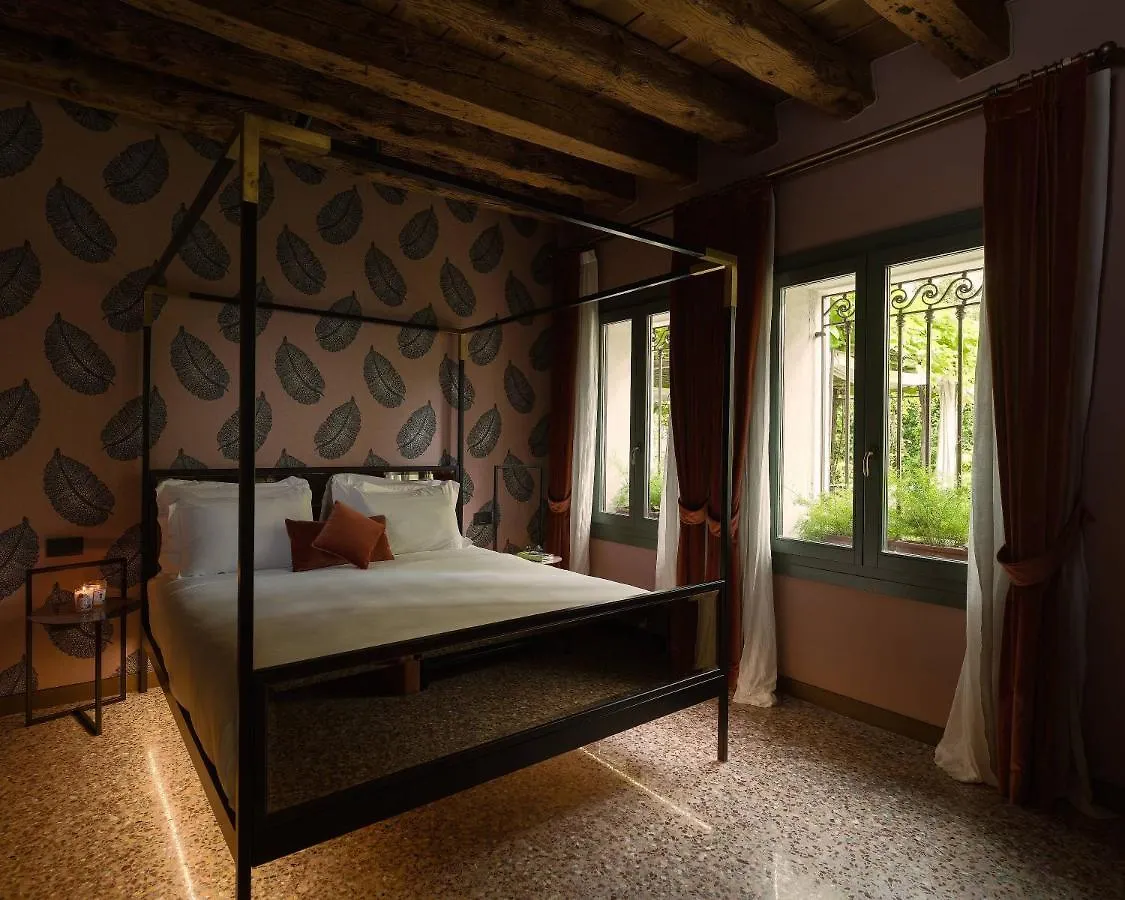 Madama Garden Retreat Hotel Venice 4*,  Italy